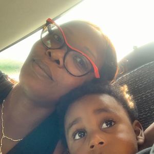 Meet your Posher, Angie